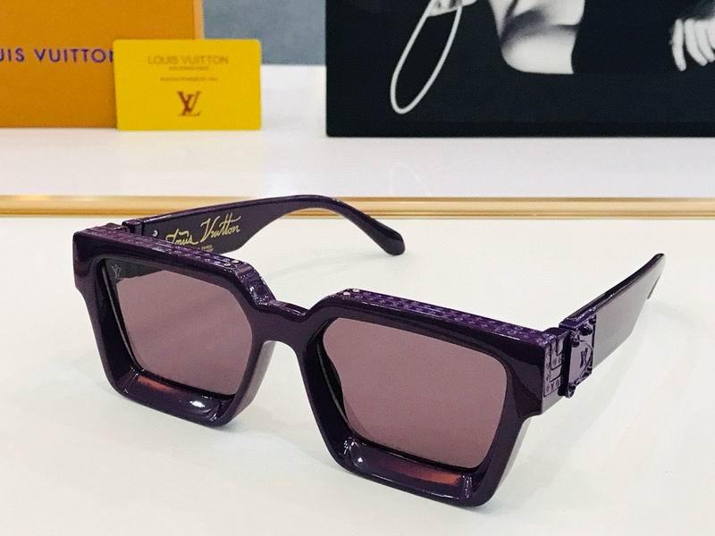 LV Sunglasses 445